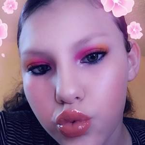 Meet your Posher, Alysia